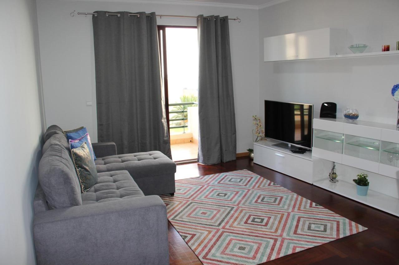 Apartment Cristo Rei Caniço